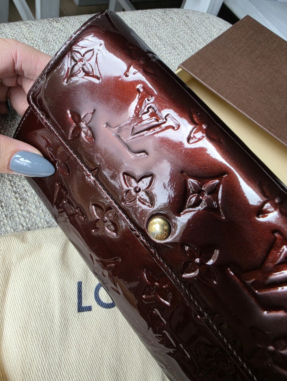 Authentic Louis Vuitton Sarah Patent Monogram Wallet in Deep Burgundy - Picture 3 of 14